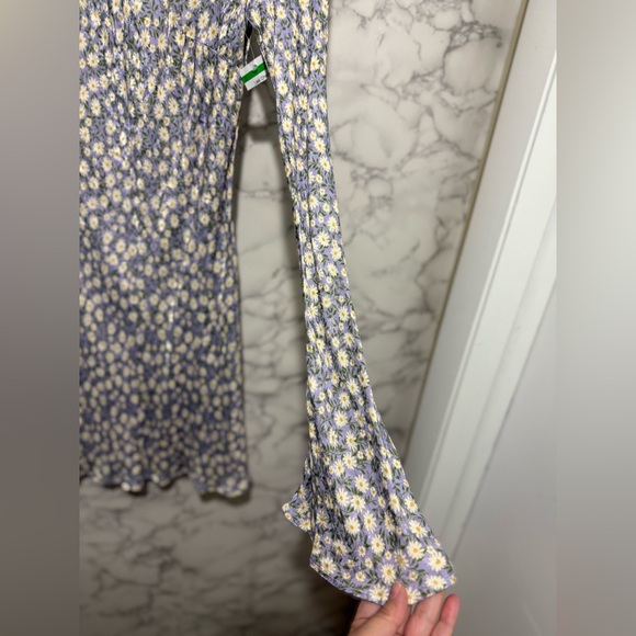 NEW TopShop Lavender Floral Long Sleeve Dress Size 4 - Picture 10 of 15